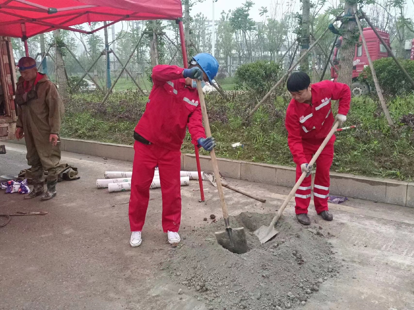丽江管道疏通哪家好】及时进行市政管道清淤